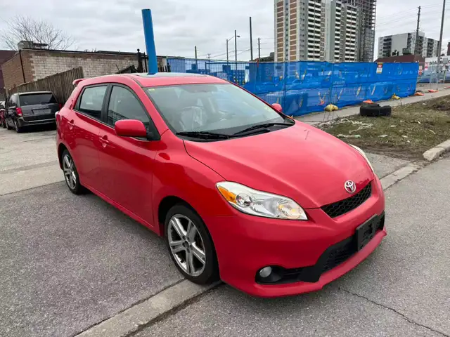 2011 Toyota Matrix S AUTO SUNROOF - Photo 3