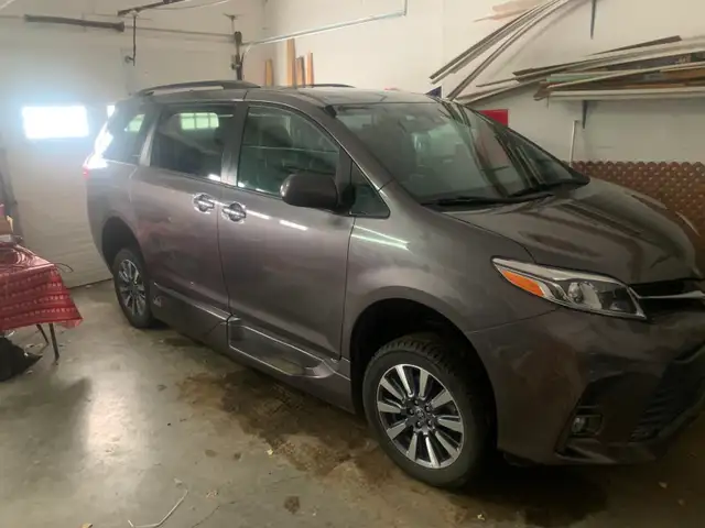 Wheelchair van. 2020 Sienna VMI - Photo 4