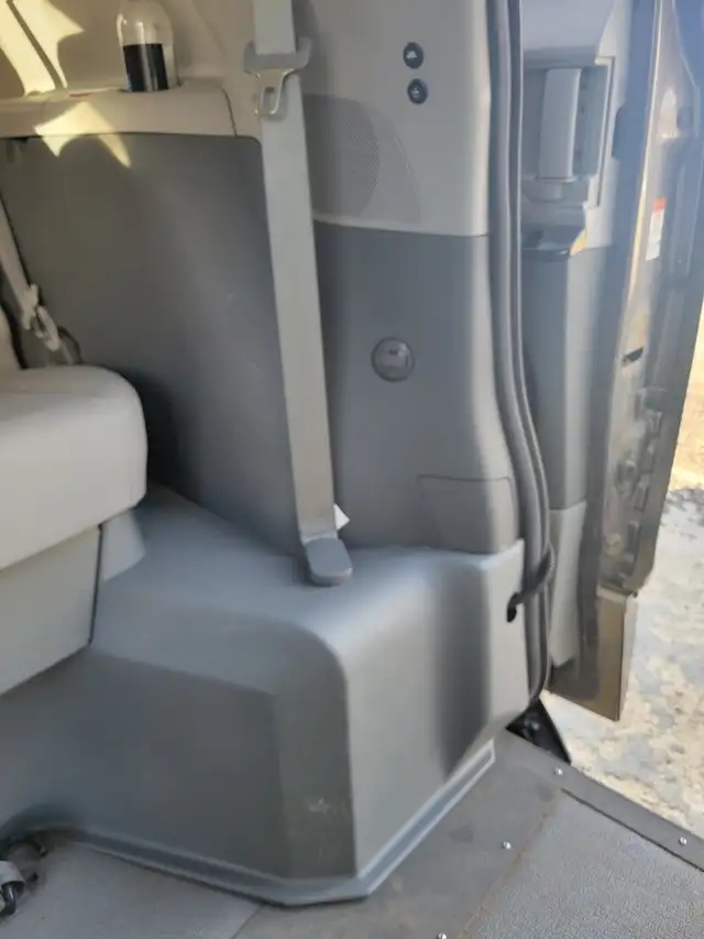 Wheelchair van. 2020 Sienna VMI - Photo 10