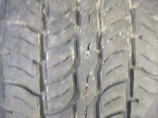 4-255/65R17 GOODYEAR/FUZION ALLSEASON TIRES CAN SELL IN PAIRS - Photo 3