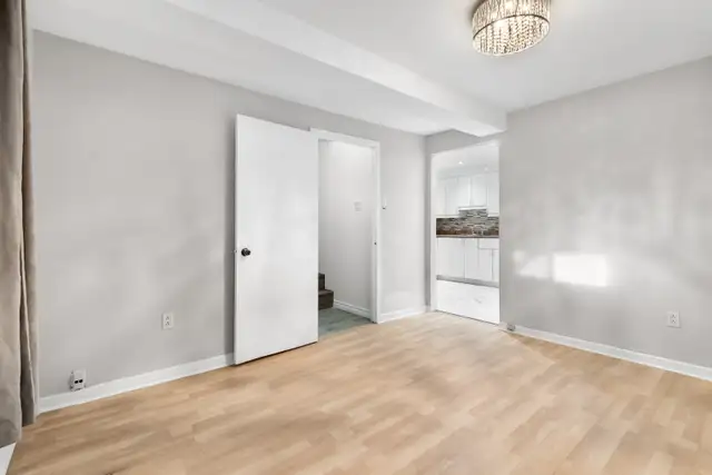 3 1/2 Bachelor Condo Brossard   Parking - For rent - À Louer - Photo 9