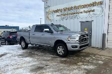 2022 Ram 2500 Laramie Crew Cab 6.7L L6 Diesel - No Accident - Photo 4