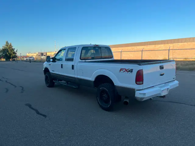 2003 Ford F350 7.3L Crate Engine only 121,000 km - Photo 4