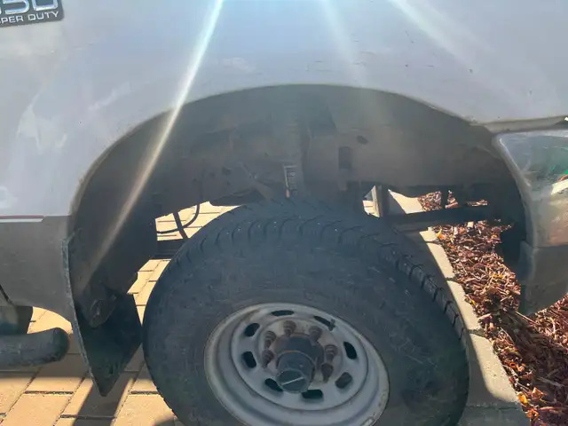 2003 Ford F350 7.3L Crate Engine only 121,000 km - Photo 7