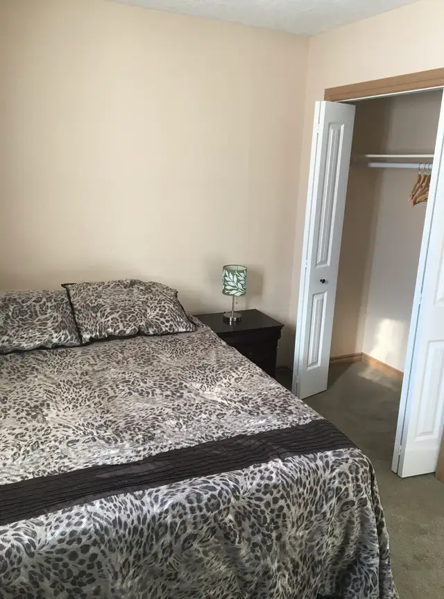 Room for rent in Dawson Creek - Photo 2