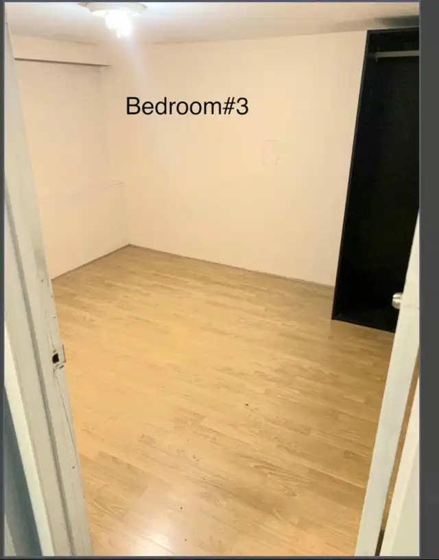 Private Room in Shared 3-Bedroom Ground-Level Suite - Photo 4