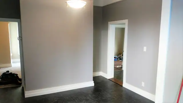 2 bdr main floor with large yard - 2 blocks from downtown - Photo 6