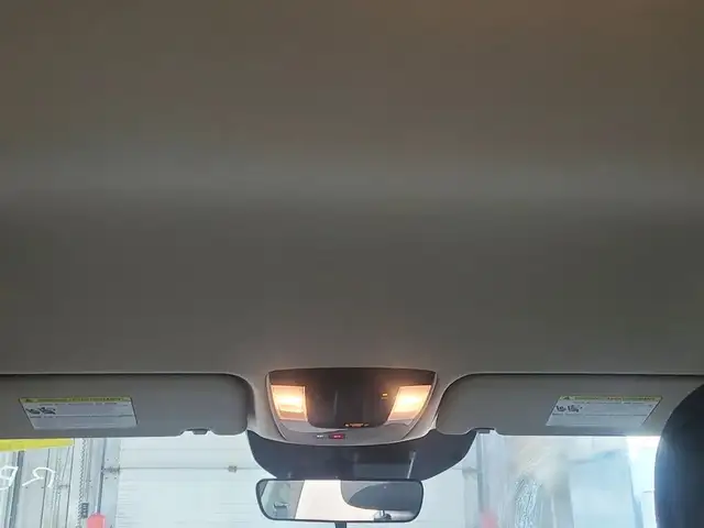 2025 Kia Niro EX - Backup Cam, Blind Spot Monitor, Navigation Sy - Photo 7