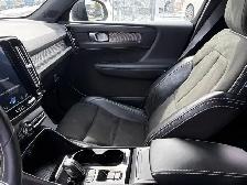 2019 Volvo XC40 T5 AWD R-Design - Photo 14