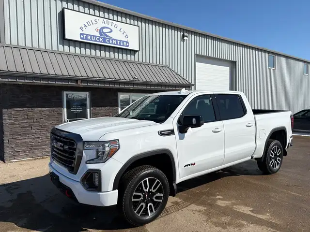2021 GMC Sierra 1500 Crew Cab 4X4 AT4 6.2L - Rebuilt Title