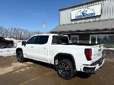 2021 GMC Sierra 1500 Crew Cab 4X4 AT4 6.2L - Rebuilt Title - Photo 2