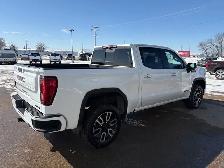 2021 GMC Sierra 1500 Crew Cab 4X4 AT4 6.2L - Rebuilt Title - Photo 4