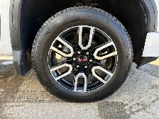 2021 GMC Sierra 1500 Crew Cab 4X4 AT4 6.2L - Rebuilt Title - Photo 9