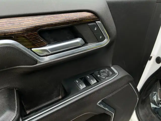 2023 GMC Sierra 1500 - Photo 12