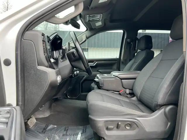 2023 GMC Sierra 1500 - Photo 14