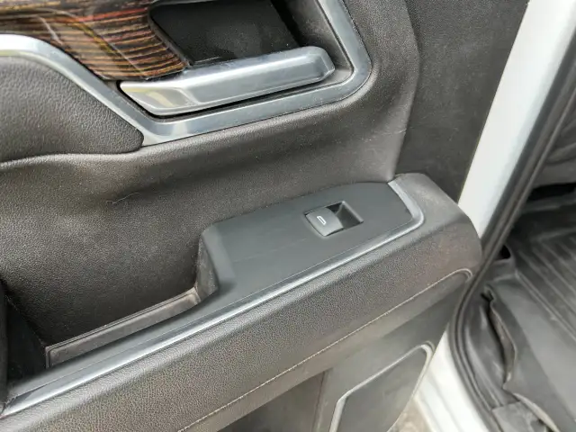2023 GMC Sierra 1500 - Photo 16