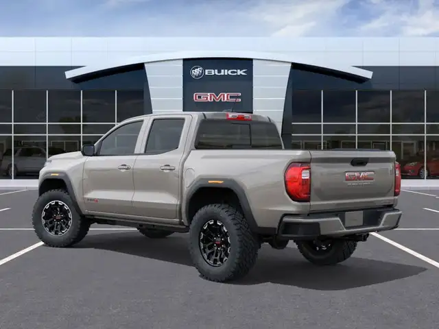 2026 GMC Canyon - Photo 3
