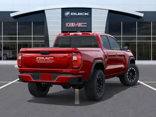 2026 GMC Canyon - Photo 4