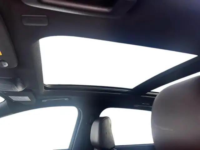 2021 Ford Edge Titanium Titanium | Elite Pkg | Leather | Moon... - Photo 11