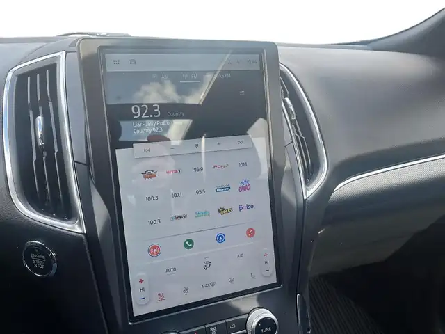 2021 Ford Edge Titanium Titanium | Elite Pkg | Leather | Moon... - Photo 19