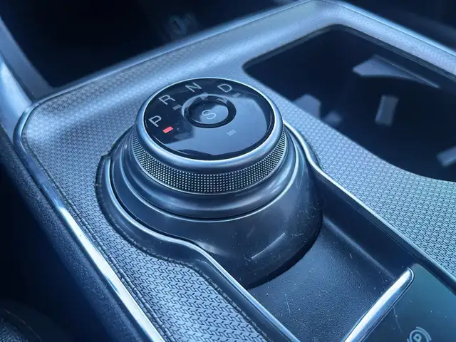 2021 Ford Edge Titanium Titanium | Elite Pkg | Leather | Moon... - Photo 22