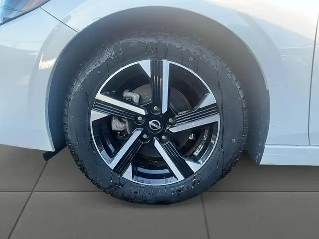 2024 Nissan Sentra SV SV | Dual Climate Control | Heated Seats - Photo 7