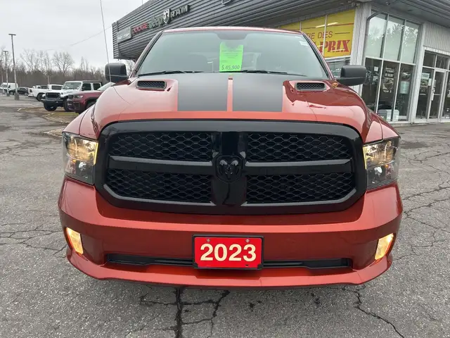 2023 Ram 1500 Classic Express - Photo 2
