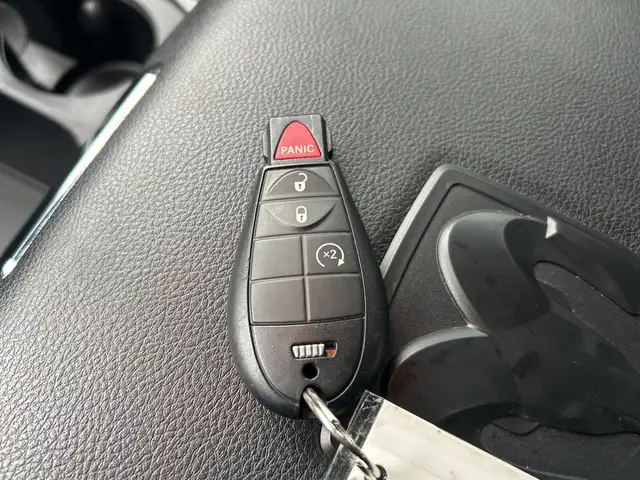 2023 Ram 1500 Classic Express - Photo 21