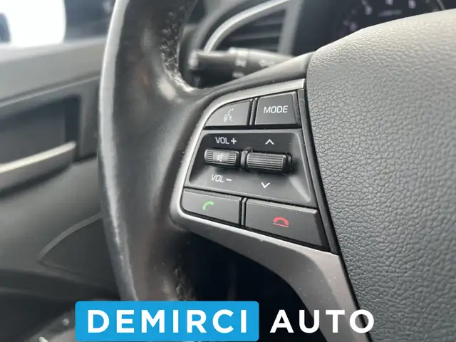 2017 Hyundai Elantra GLSTOIT OUVRANTCAMERA DE RECULEVOLANT - Photo 14