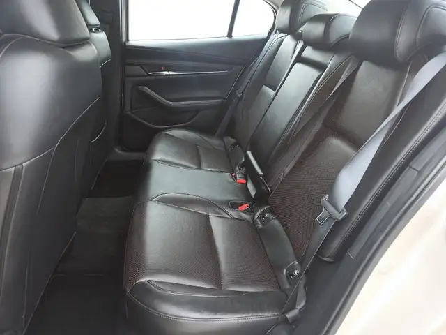 2024 Mazda 3 GT w/Turbo GT AWD | Turbo | Leather | HUD - Photo 11