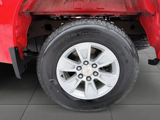 2025 Chevrolet Silverado 1500 LT LT | 4WD Crew Cab | 5.3L V8... - Photo 11