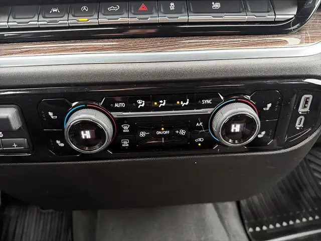 2025 Chevrolet Silverado 1500 LT LT | 4WD Crew Cab | 5.3L V8... - Photo 16