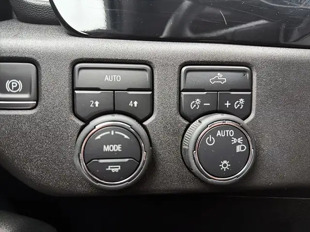 2025 Chevrolet Silverado 1500 LT LT | 4WD Crew Cab | 5.3L V8... - Photo 20