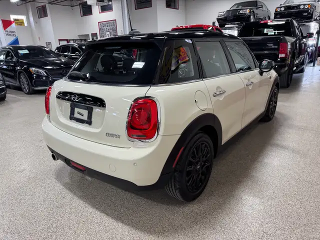 2020 MINI 5 Door COOPER|PANO-ROOF - CAMERA - COMFORT ACCESS - AP - Photo 3