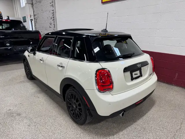 2020 MINI 5 Door COOPER|PANO-ROOF - CAMERA - COMFORT ACCESS - AP - Photo 5