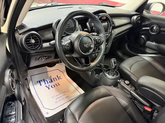 2020 MINI 5 Door COOPER|PANO-ROOF - CAMERA - COMFORT ACCESS - AP - Photo 9