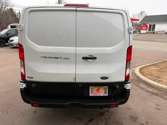 2019 Ford Transit-250 Shelving! Divider! Backup Camera! - Photo 5