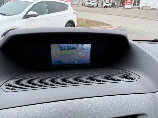 2019 Ford Transit-250 Shelving! Divider! Backup Camera! - Photo 17