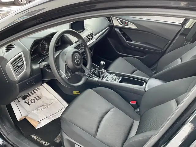2018 Mazda 3 GX - Photo 6