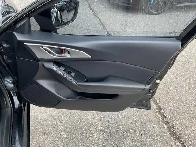 2018 Mazda 3 GX - Photo 19