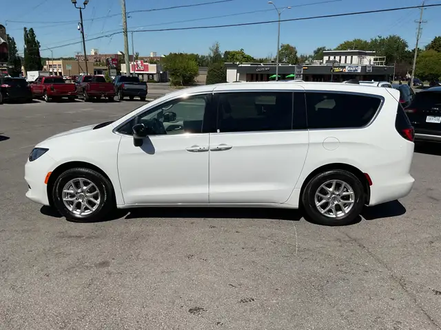 2024 Chrysler Grand Caravan SXT - Photo 6