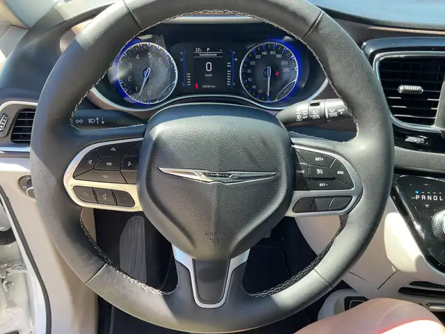 2024 Chrysler Grand Caravan SXT - Photo 14