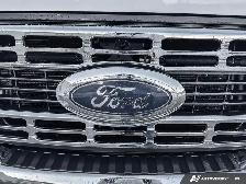 2023 Ford Super Duty F-350 SRW XLT - Photo 12