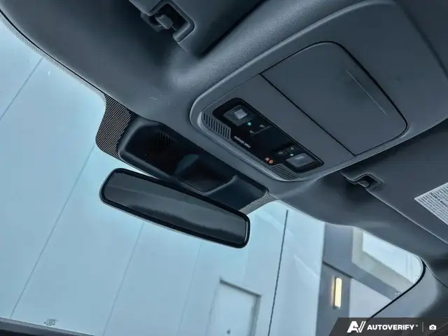 2023 Ford Super Duty F-350 SRW XLT - Photo 22