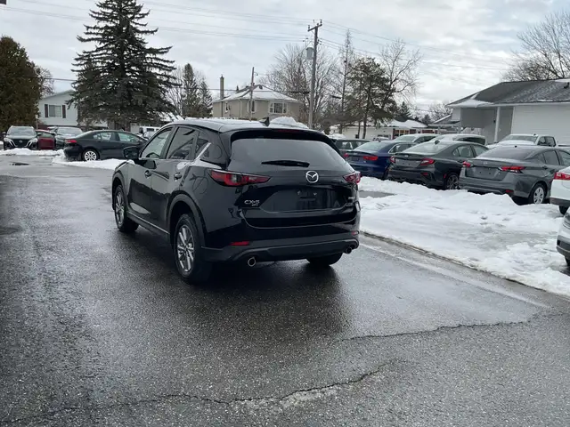 2025 Mazda CX-5 - Photo 5