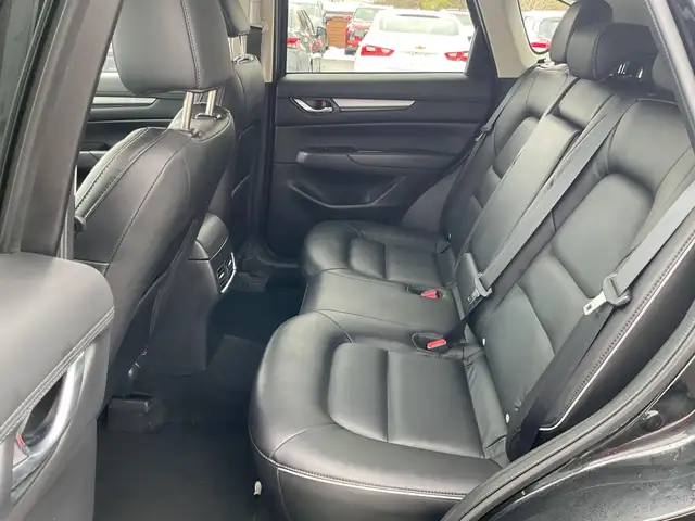 2025 Mazda CX-5 - Photo 10