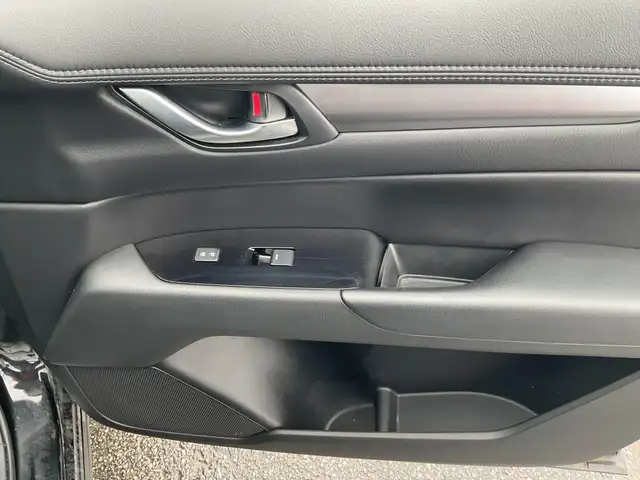 2025 Mazda CX-5 - Photo 17