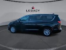 2025 Chrysler Grand Caravan SXT Heated Seats | Apple CarPlay | A - Photo 5