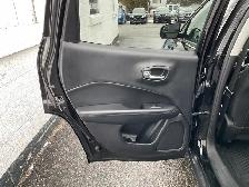 2018 Jeep Compass North - Photo 18