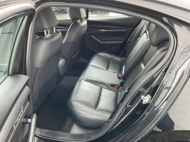 2024 Mazda 3 GT w/Turbo - Photo 10